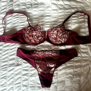 Simone Perele set